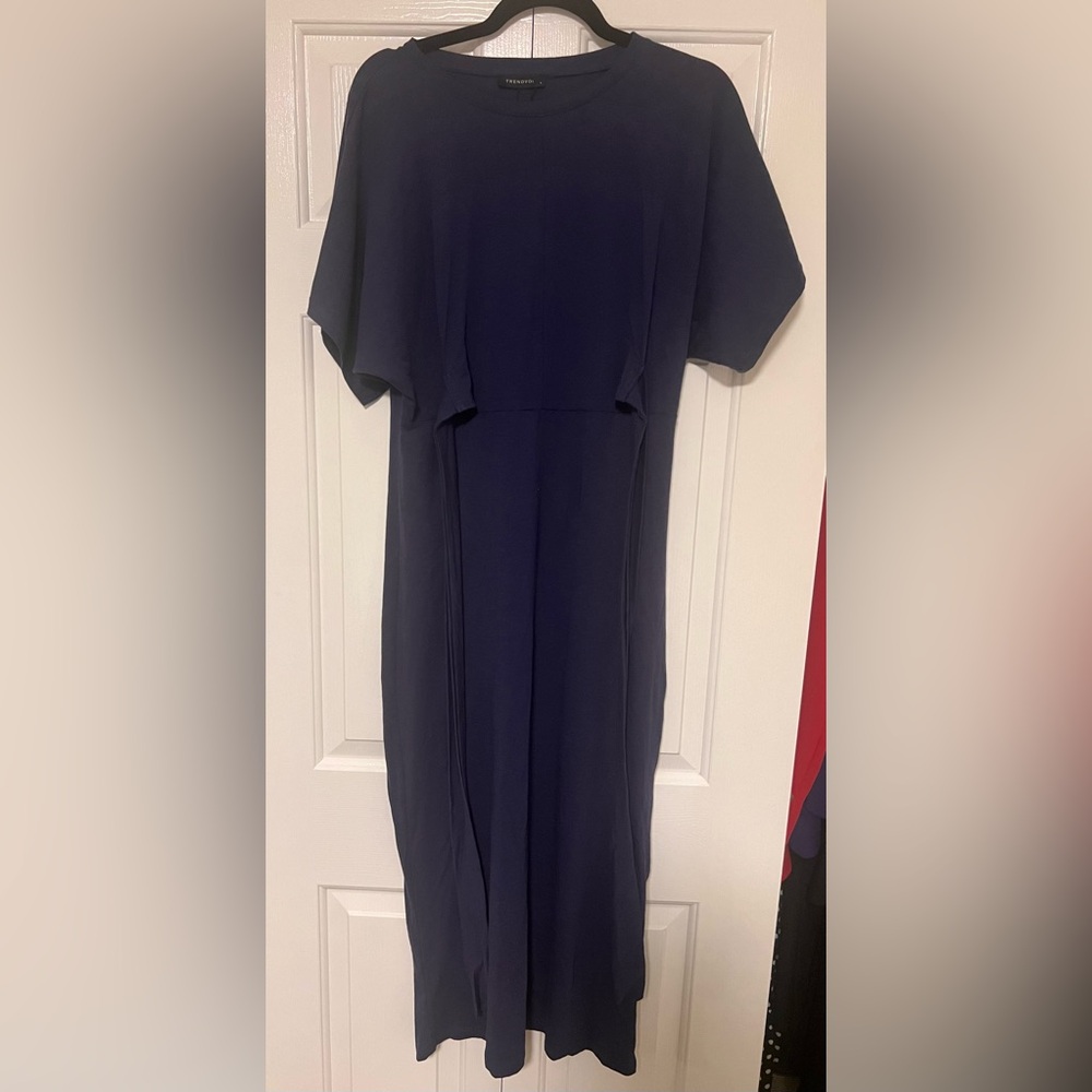 Short sleeve dress